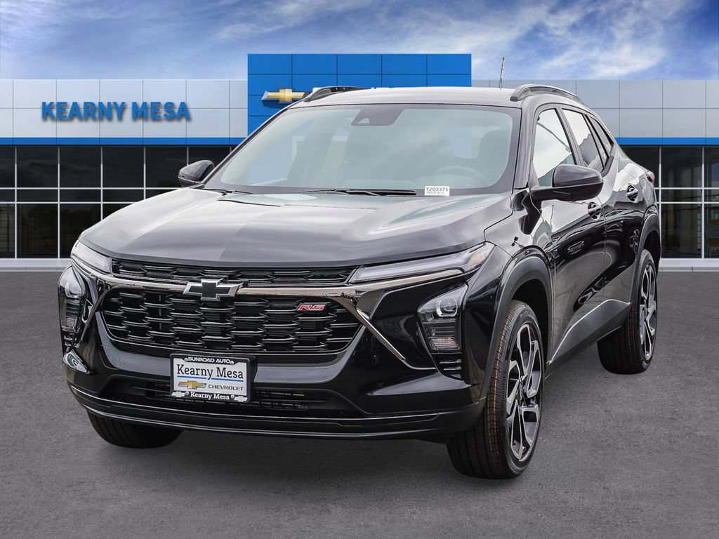 New 2026 Chevrolet Trax RS w/ Driver Confidence Package FWD image 3