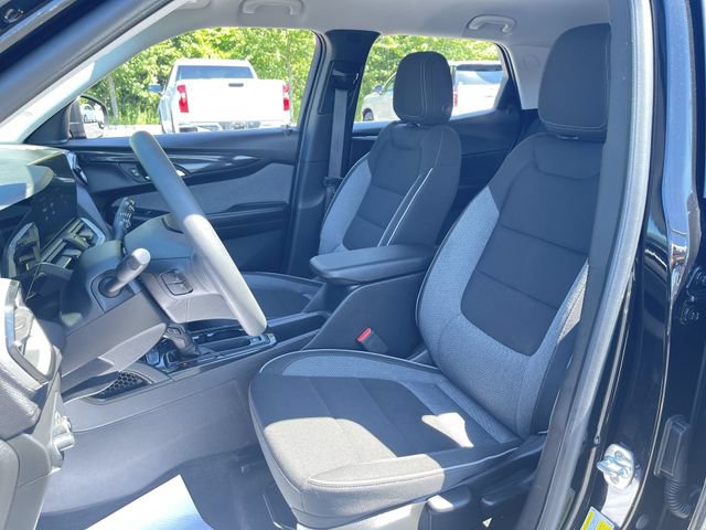 Used 2025 Chevrolet TrailBlazer LS w/ LS Convenience Package FWD image 18
