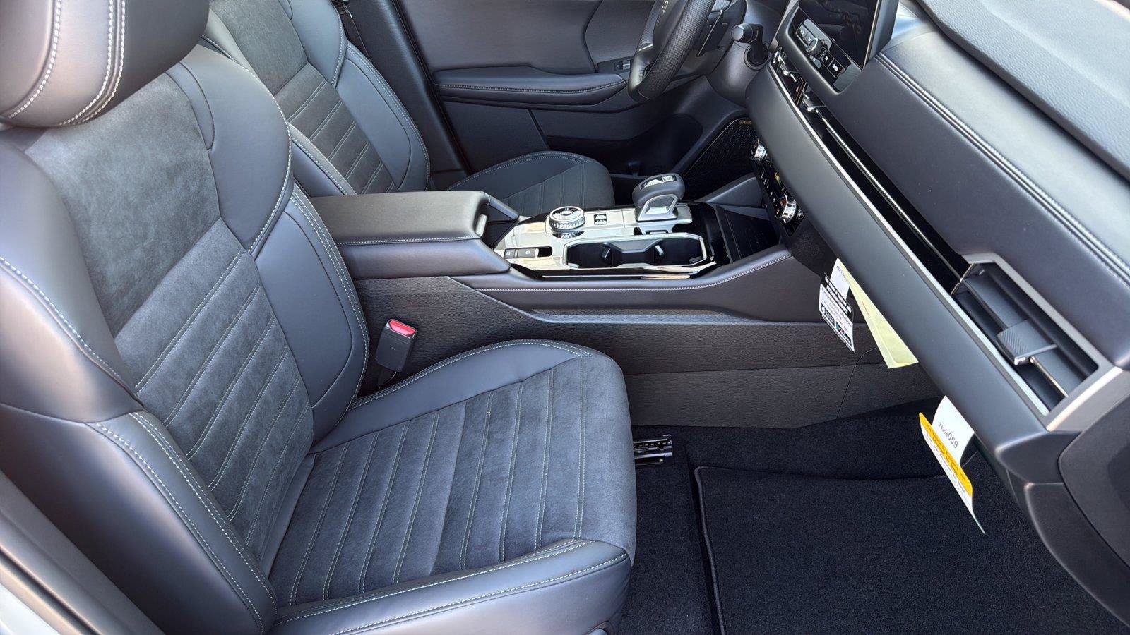 New 2026 Mitsubishi Outlander SE AWD/4WD image 18