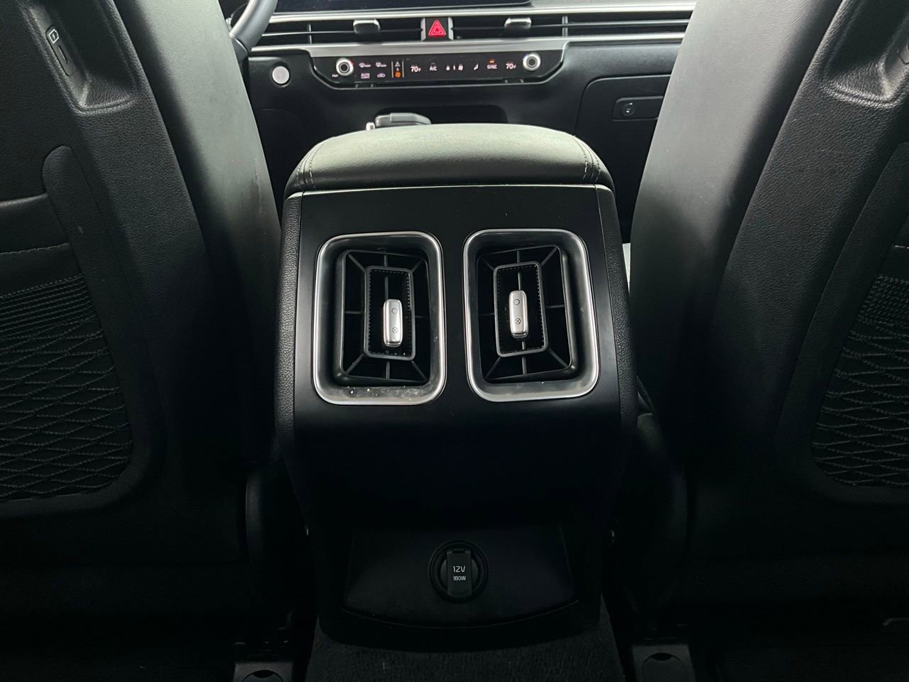 Used 2024 Kia Sorento S image 14