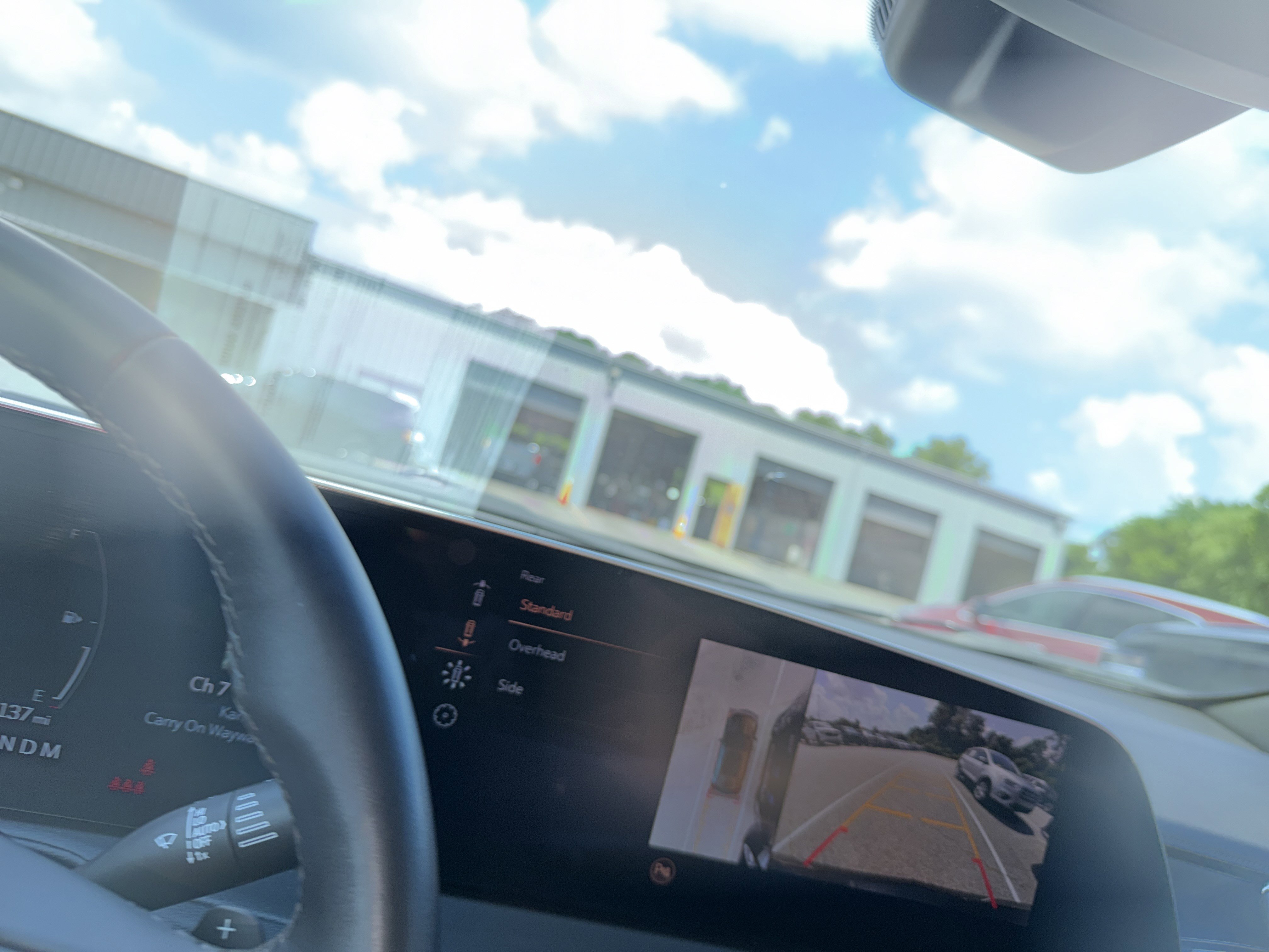 Used 2025 Cadillac XT4 Premium Luxury FWD image 5