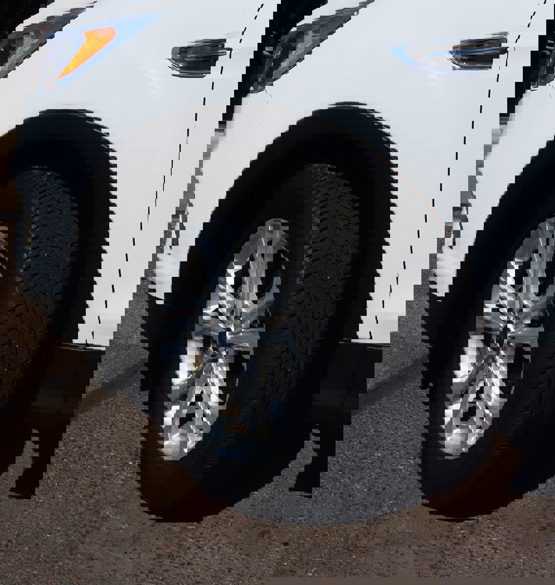 Used 2018 Ford Escape SE image 5