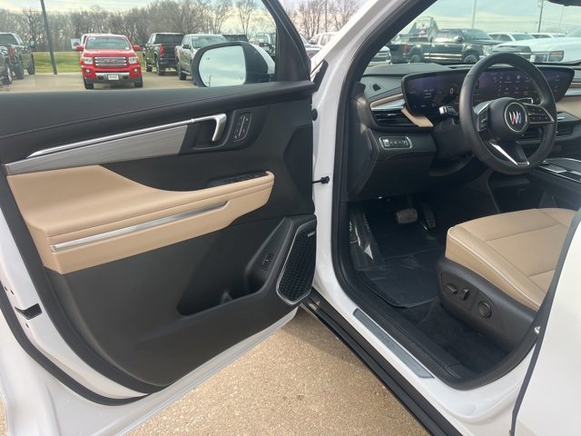 New 2026 Buick Enclave Preferred w/ Power Package image 9