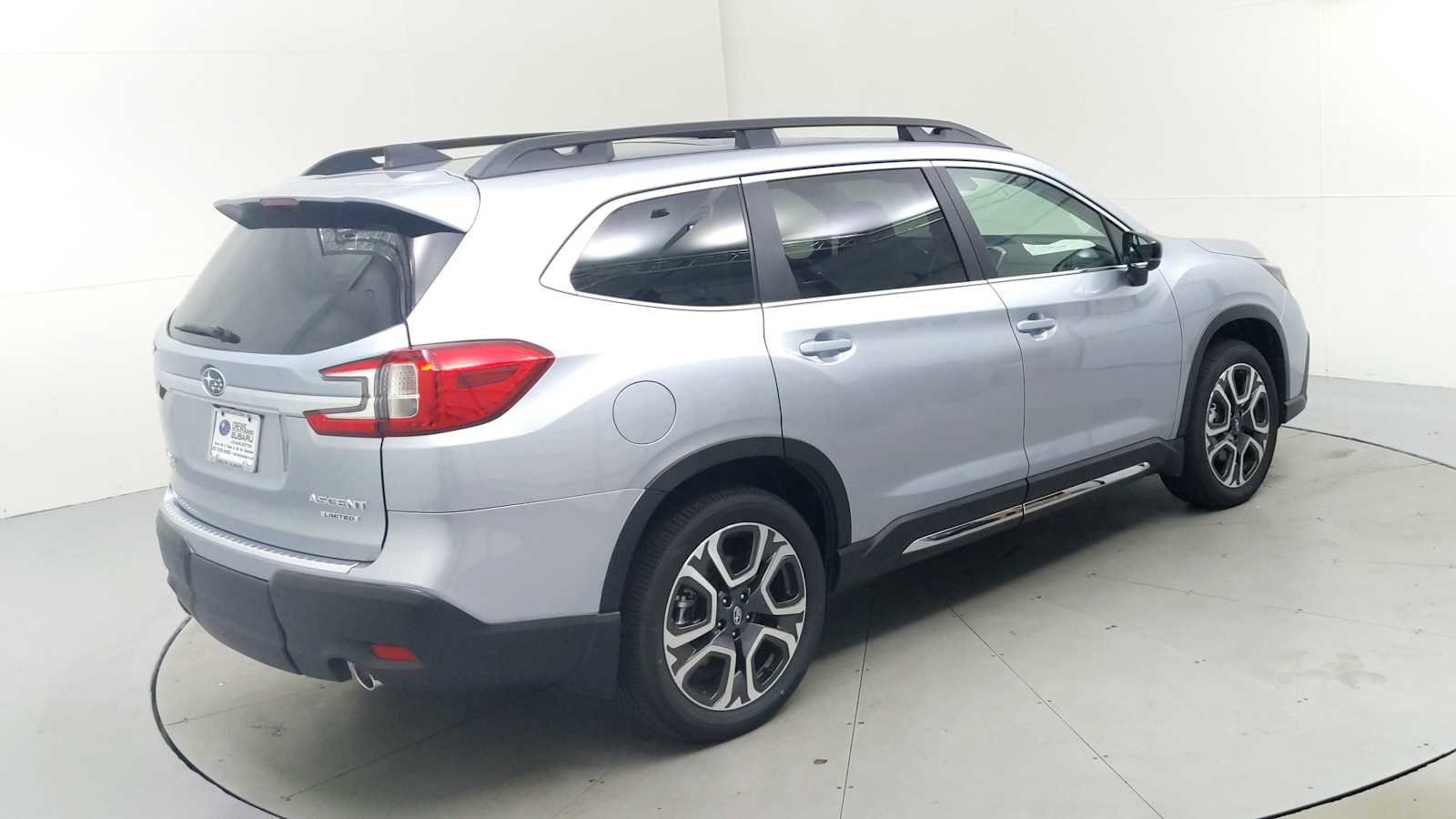 New 2025 Subaru Ascent Limited image 10