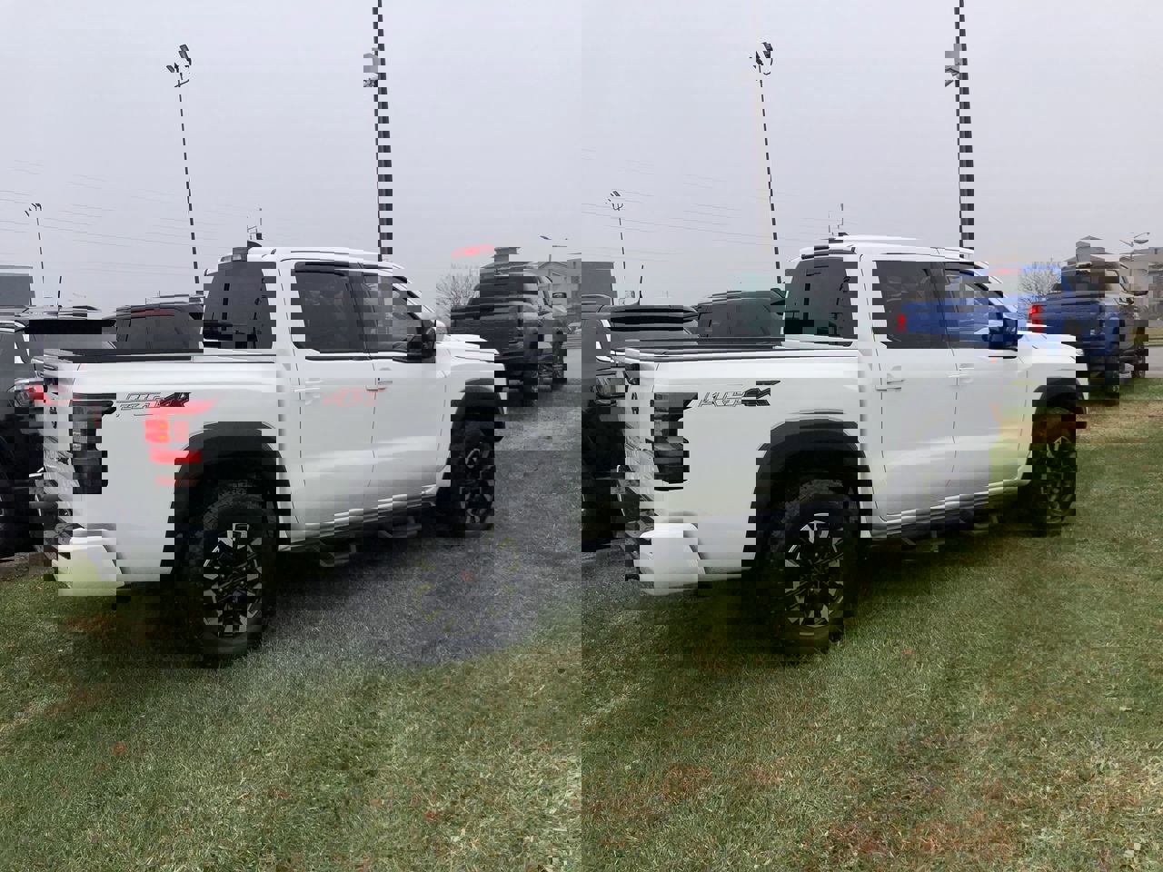 Used 2024 Nissan Frontier PRO-4X w/ Technology Package image 6