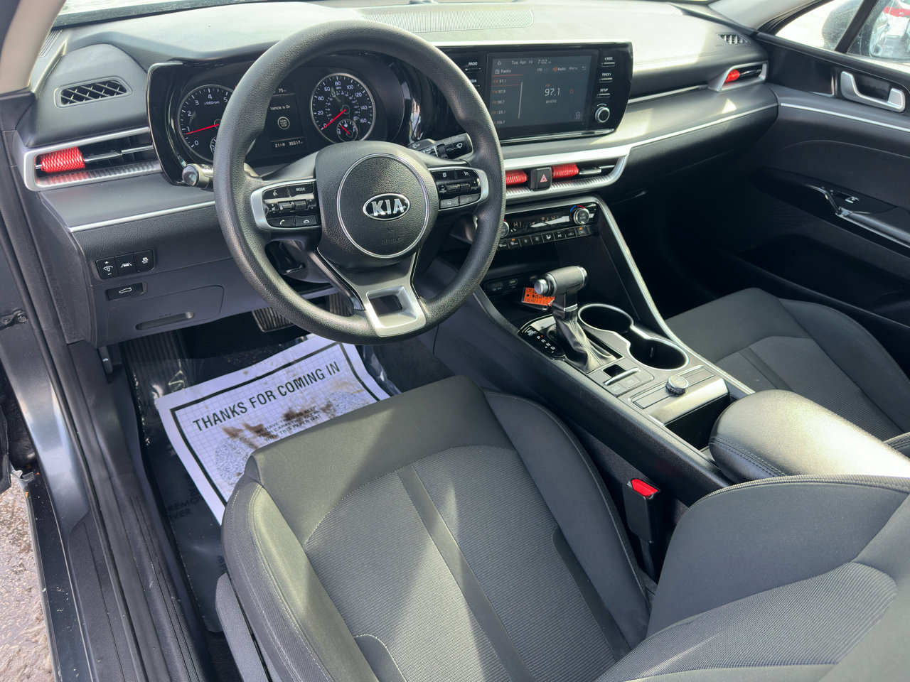 Used 2021 Kia K5 LXS image 30