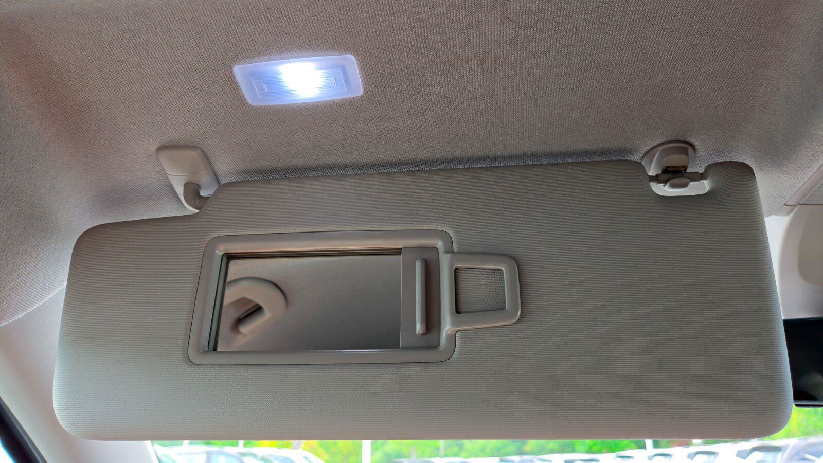 Certified 2023 Volkswagen Tiguan SE FWD image 35