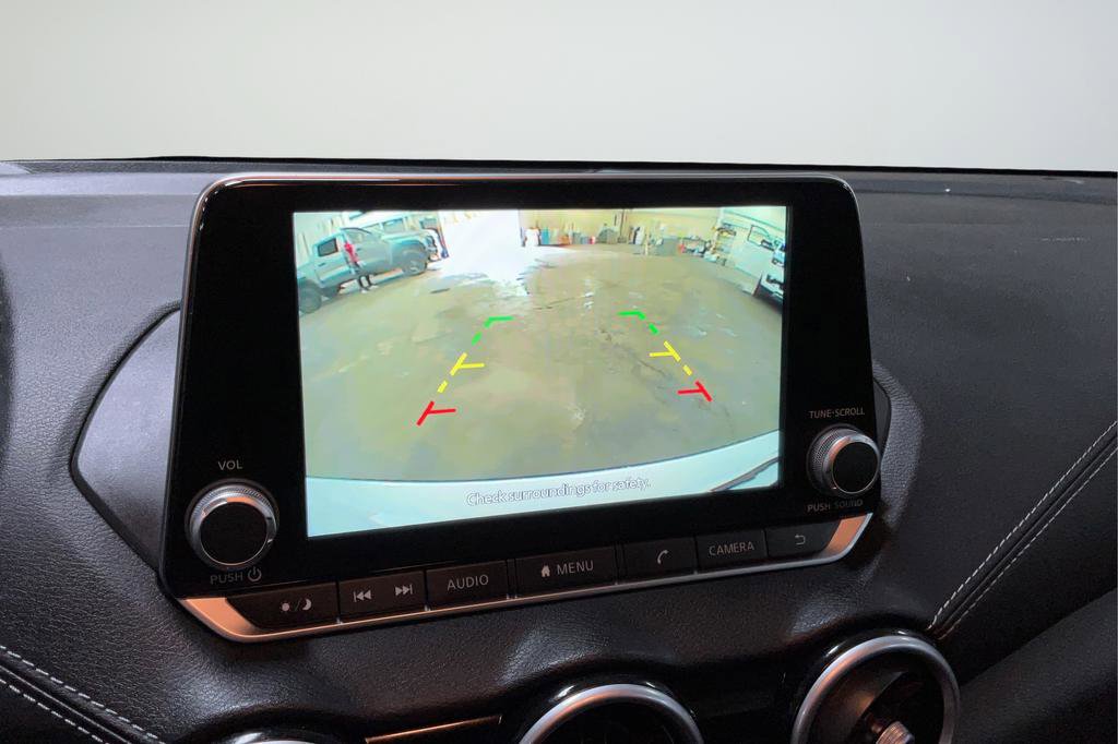Used 2024 Nissan Sentra SV FWD image 17