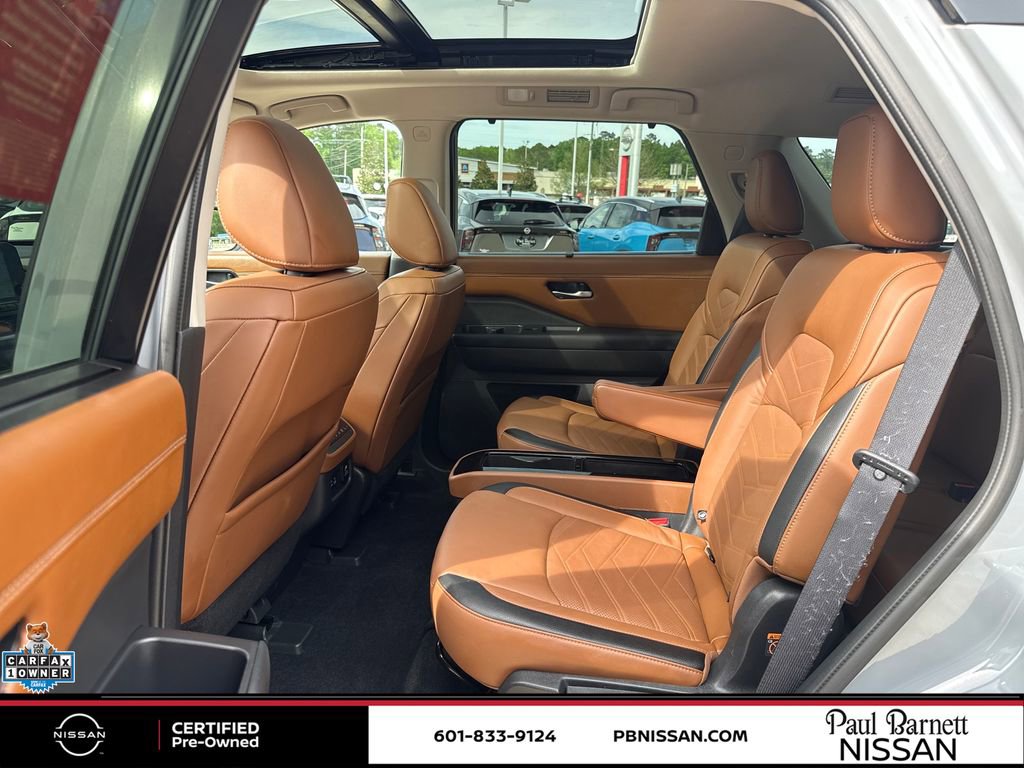 Certified 2022 Nissan Pathfinder Platinum w/ Cargo Package image 30