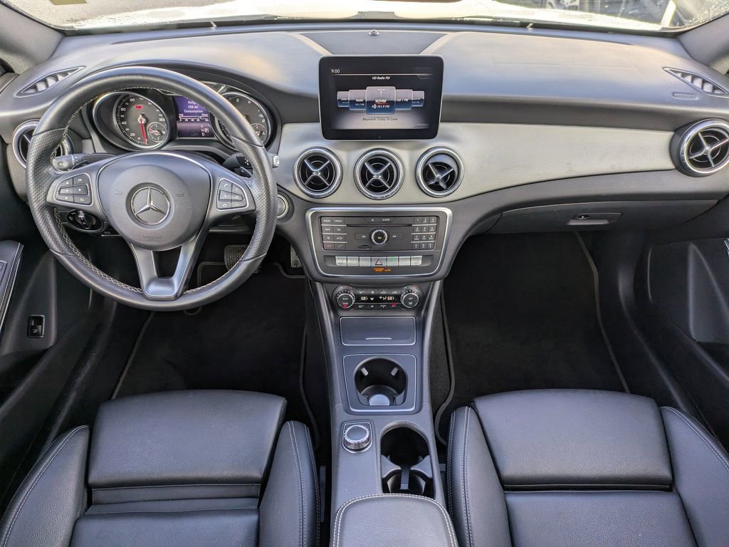 Used 2018 Mercedes-Benz CLA 250 image 12
