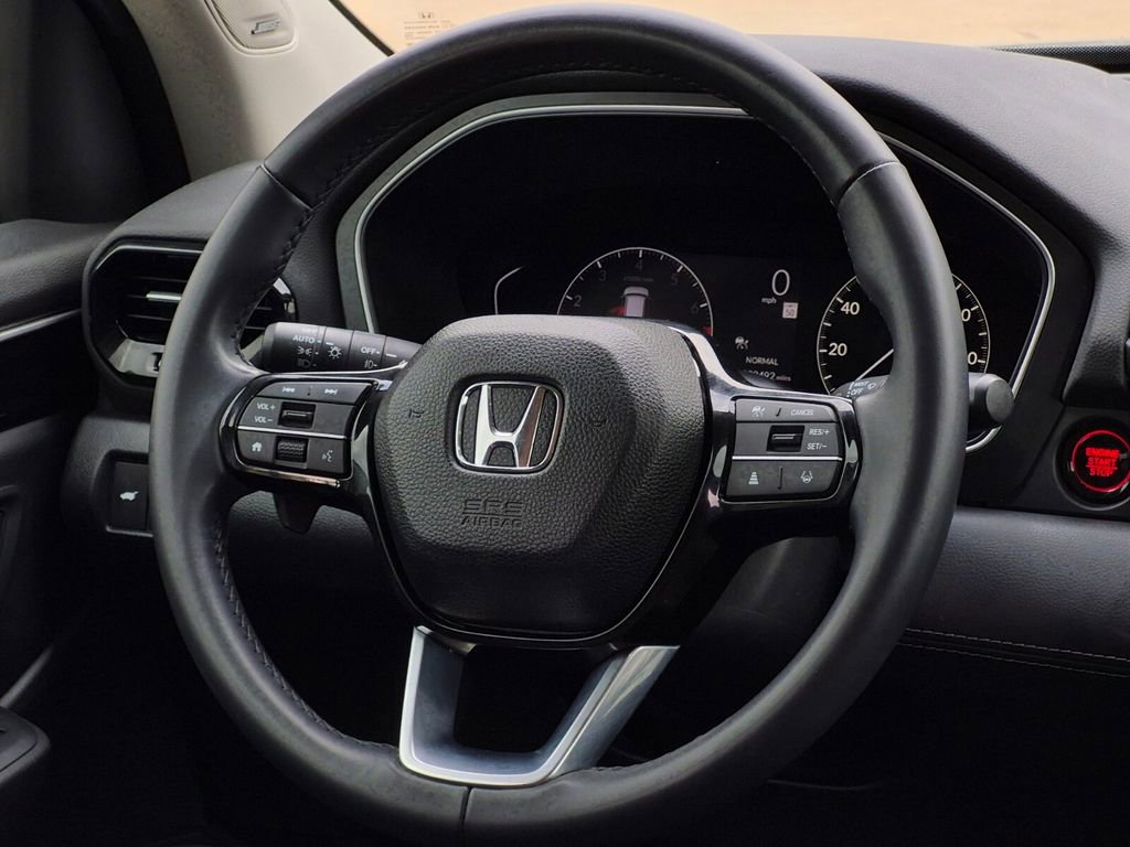 Used 2024 Honda Pilot Touring image 14
