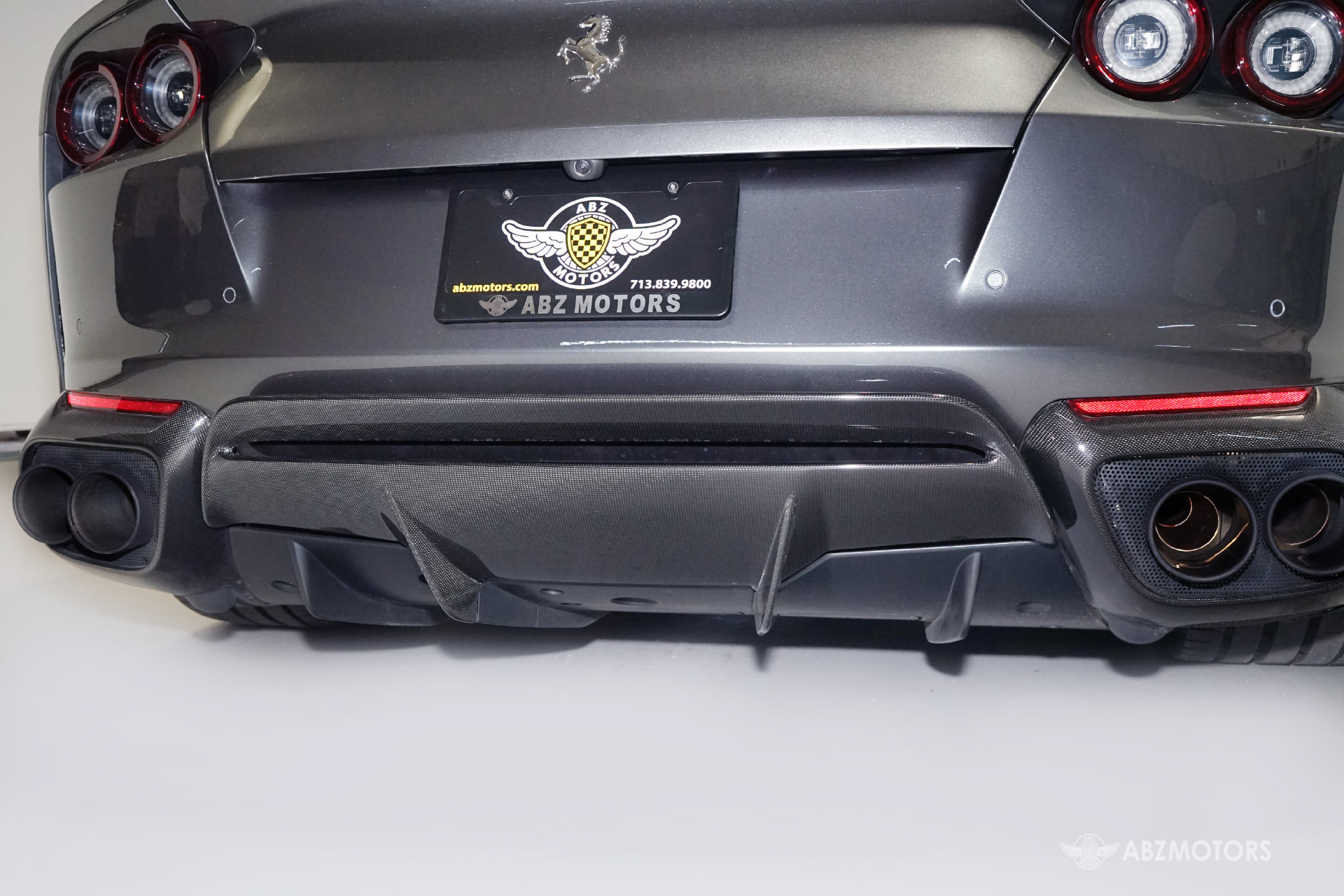 Used 2021 Ferrari 812 GTS RWD image 9