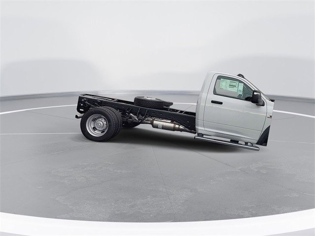 New 2024 RAM 4500 Tradesman image 9