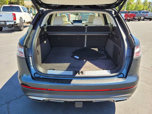 Certified 2022 Lincoln Nautilus Black Label w/ Class II Trailer Tow Package AWD/4WD image 18