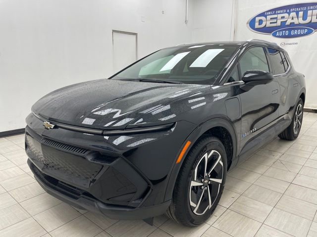 New 2026 Chevrolet Equinox EV LT image 17