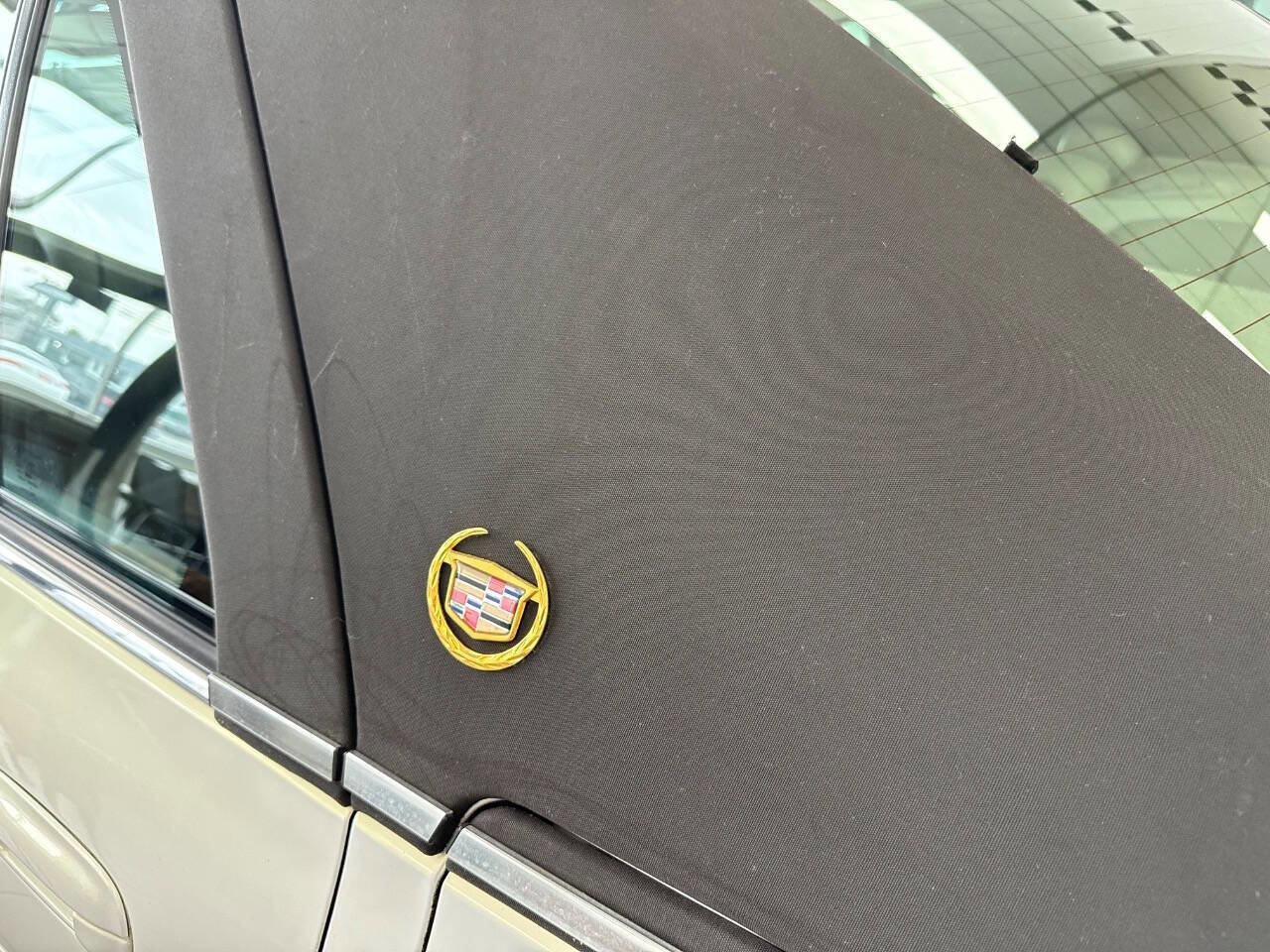 Used 2005 Cadillac De Ville w/ Limited Edition Package image 28