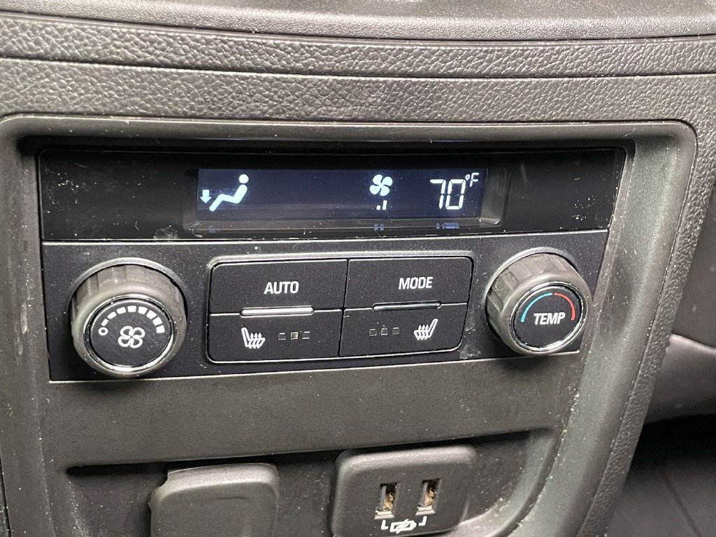 Used 2020 Buick Envision Premium w/ LPO, Road Trip Package AWD/4WD image 21