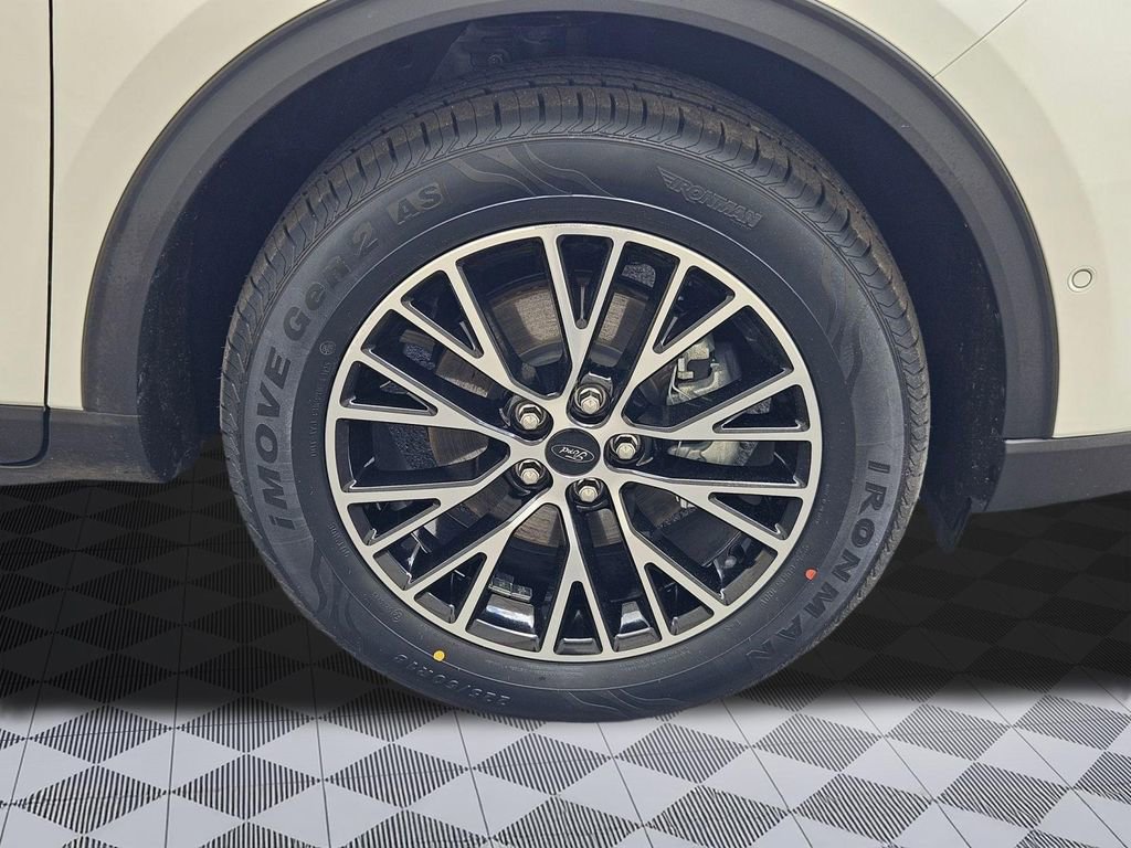 Used 2023 Ford Escape SE w/ PHEV Premium Package image 31