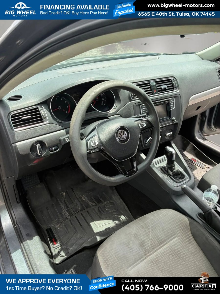 Used 2017 Volkswagen Jetta S w/ Jetta S Cold Weather Package FWD image 12