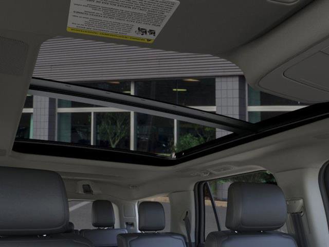 New 2025 Ford Expedition Platinum w/ Driver's Package image 22