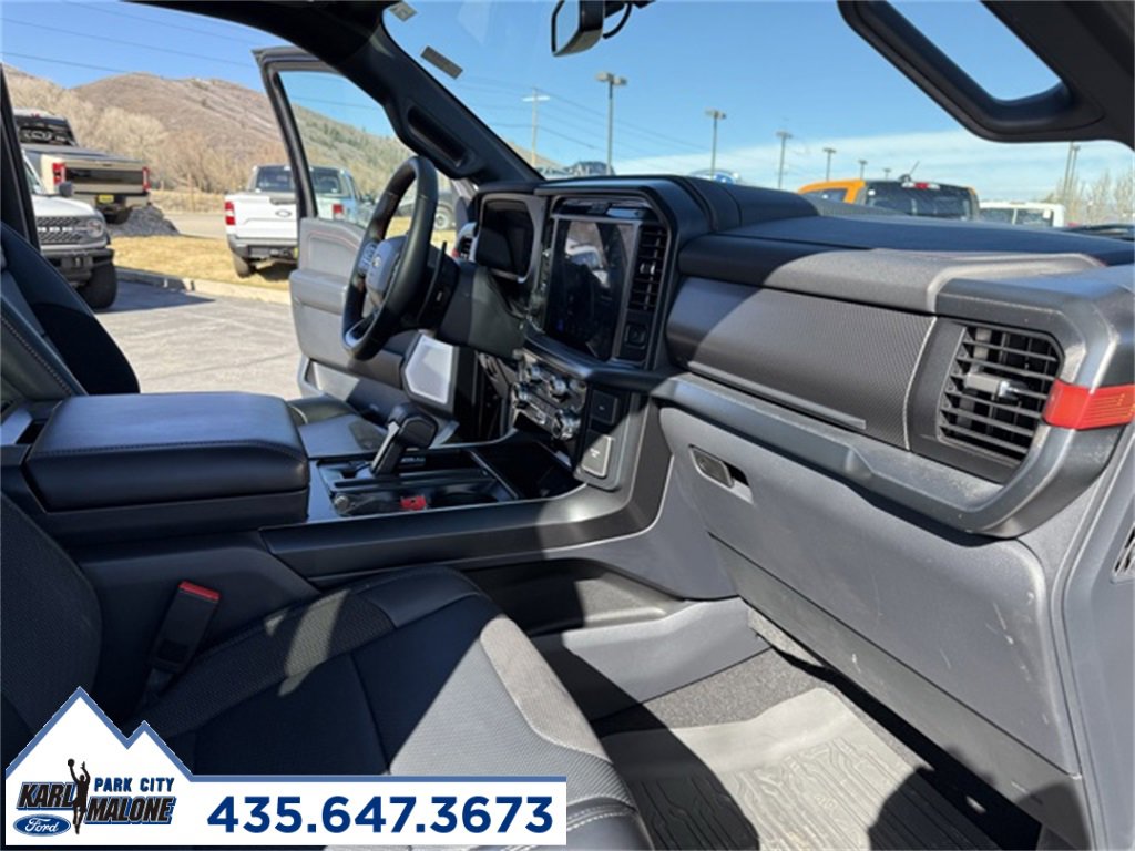 Used 2025 Ford F150 Raptor image 39