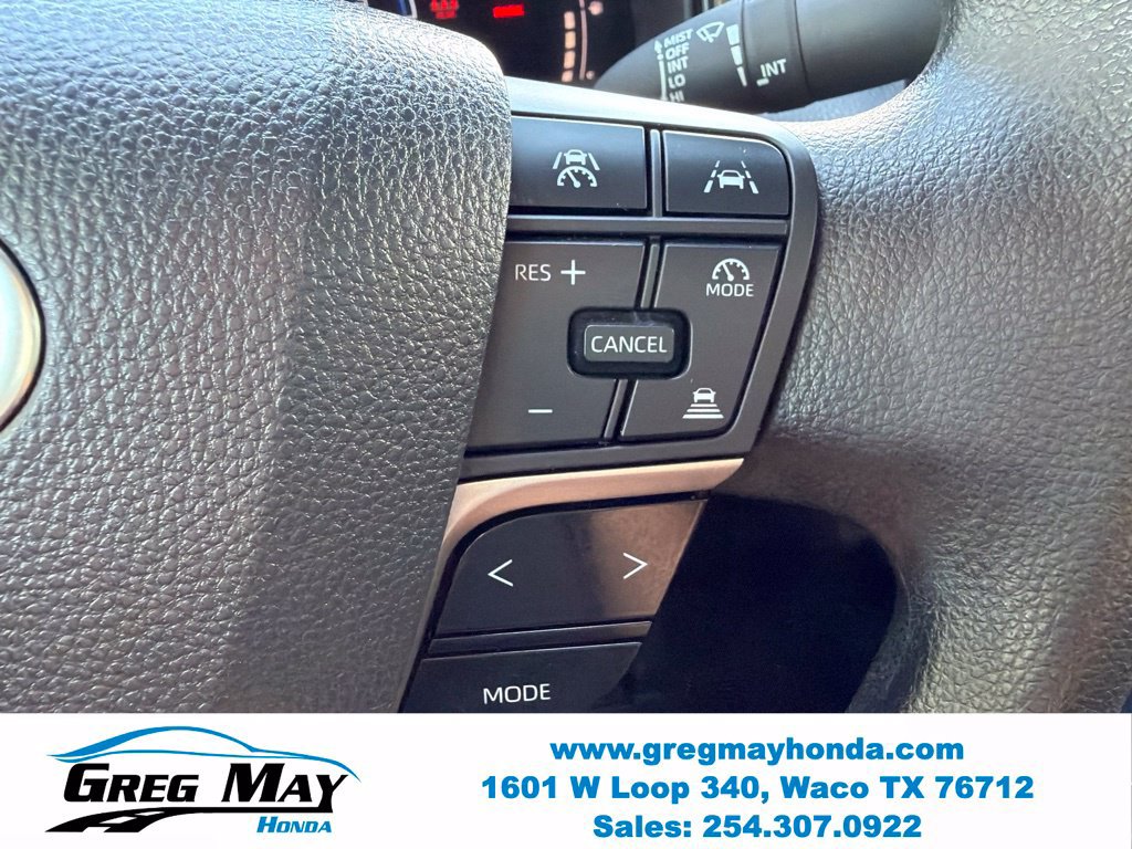 Used 2025 Toyota Camry LE FWD image 27