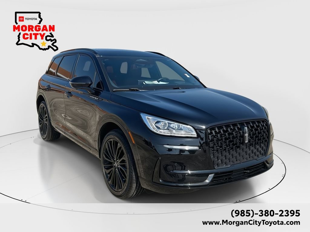 Used 2023 Lincoln Corsair Reserve w/ Equipment Group 202A FWD image 1