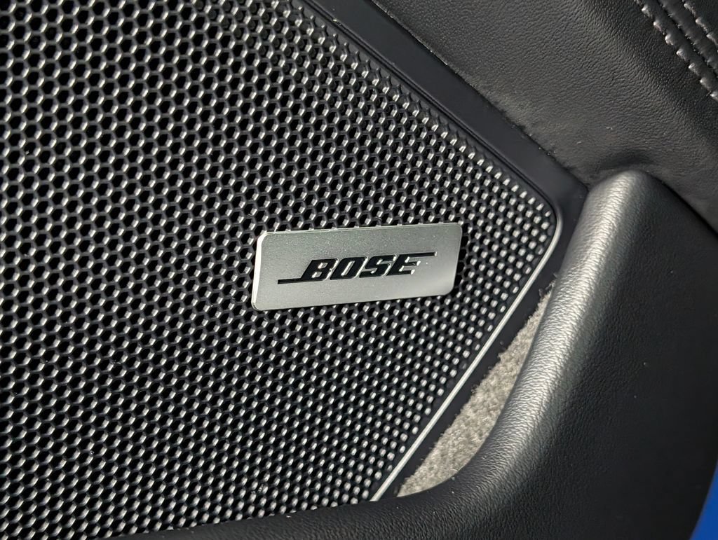 Certified 2025 Porsche 911 Carrera RWD image 28