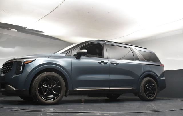 Certified 2025 Kia Carnival SX Prestige image 34