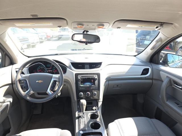 Used 2017 Chevrolet Traverse LT AWD/4WD image 30