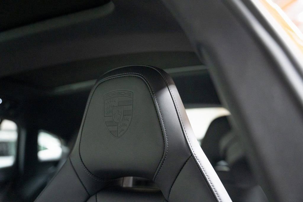 Certified 2024 Porsche Panamera image 14
