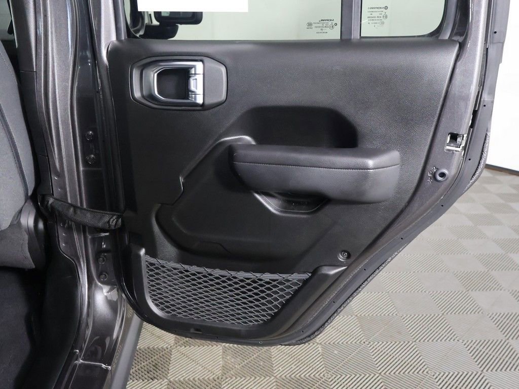 Used 2025 Jeep Wrangler Unlimited Sport S 4xe AWD/4WD image 23