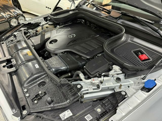 Used 2020 Mercedes-Benz GLE 450 4MATIC image 32