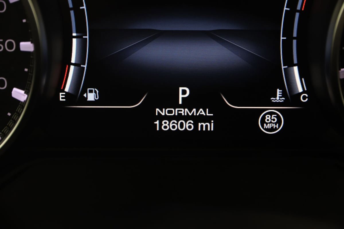 Used 2022 Maserati Levante Modena AWD/4WD image 47