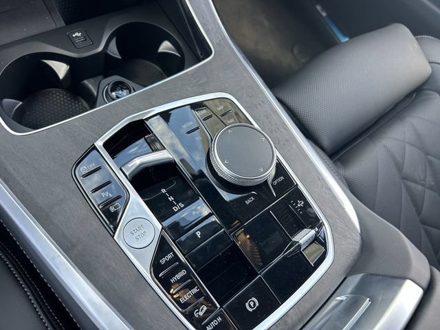 Used 2026 BMW X5 xDrive50e AWD/4WD image 23