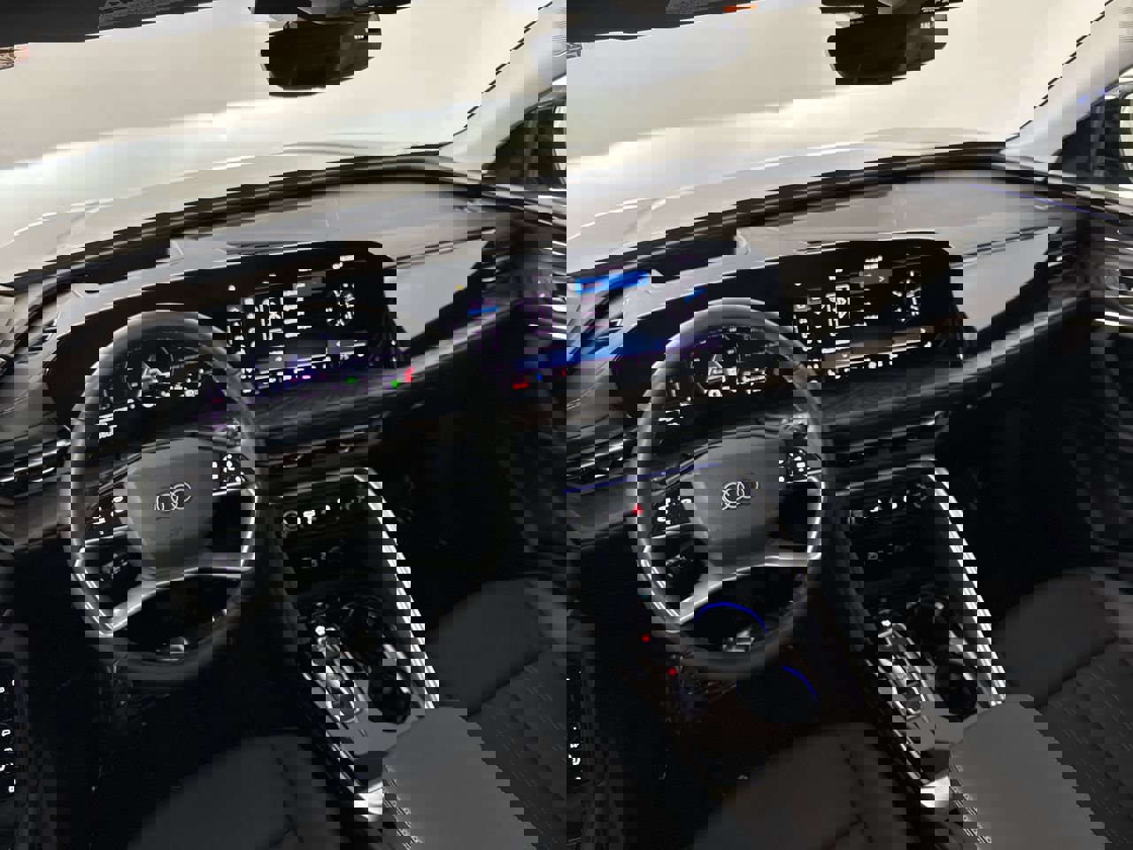 Used 2025 Audi Q5 Premium Plus w/ Premium Plus image 23