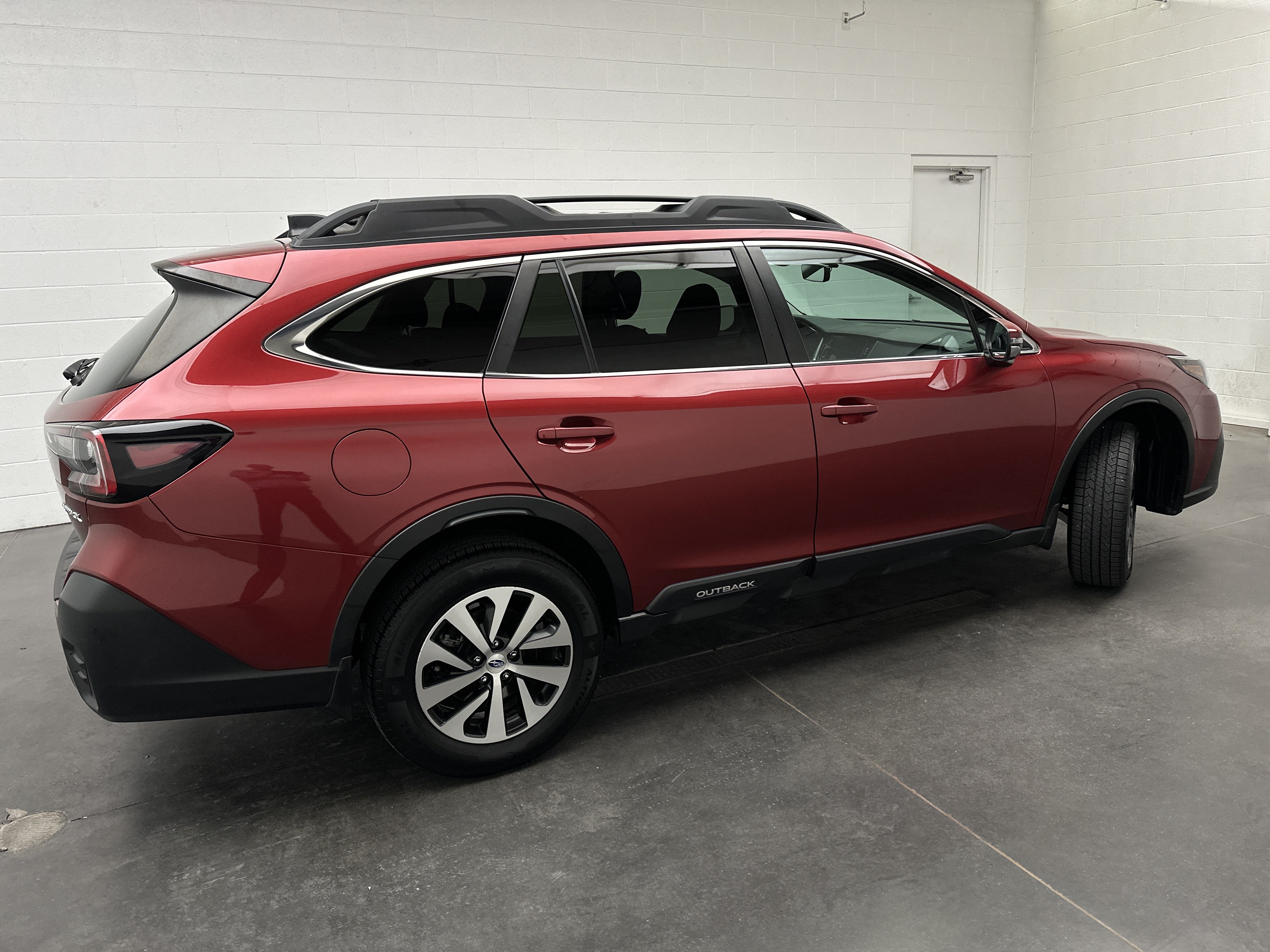 Used 2022 Subaru Outback Premium w/ Popular Package #1 AWD/4WD image 9