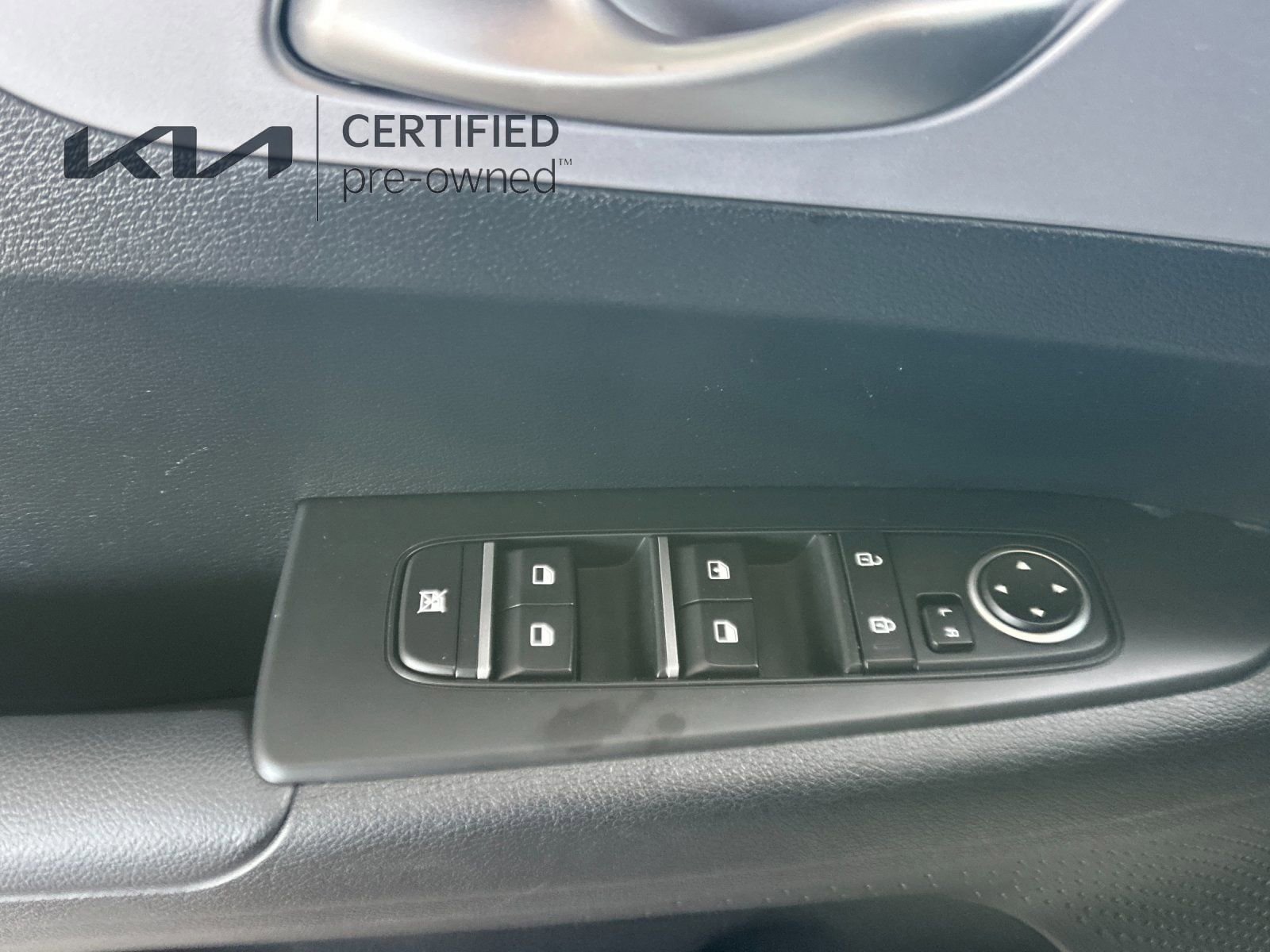 Certified 2024 Kia Forte LXS FWD image 12
