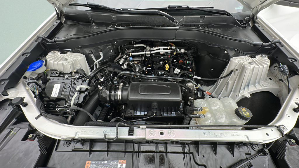 Used 2021 Ford Explorer XLT AWD/4WD image 20