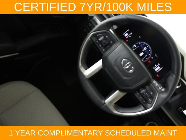 Used 2025 Toyota 4Runner SR5 AWD/4WD image 16