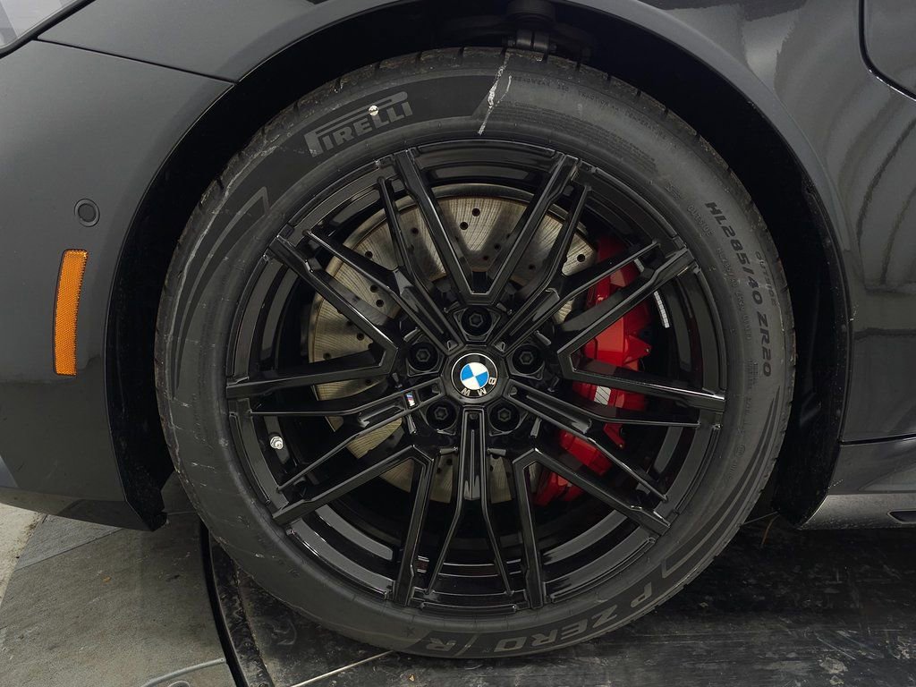 Used 2026 BMW M5 Touring AWD/4WD image 8