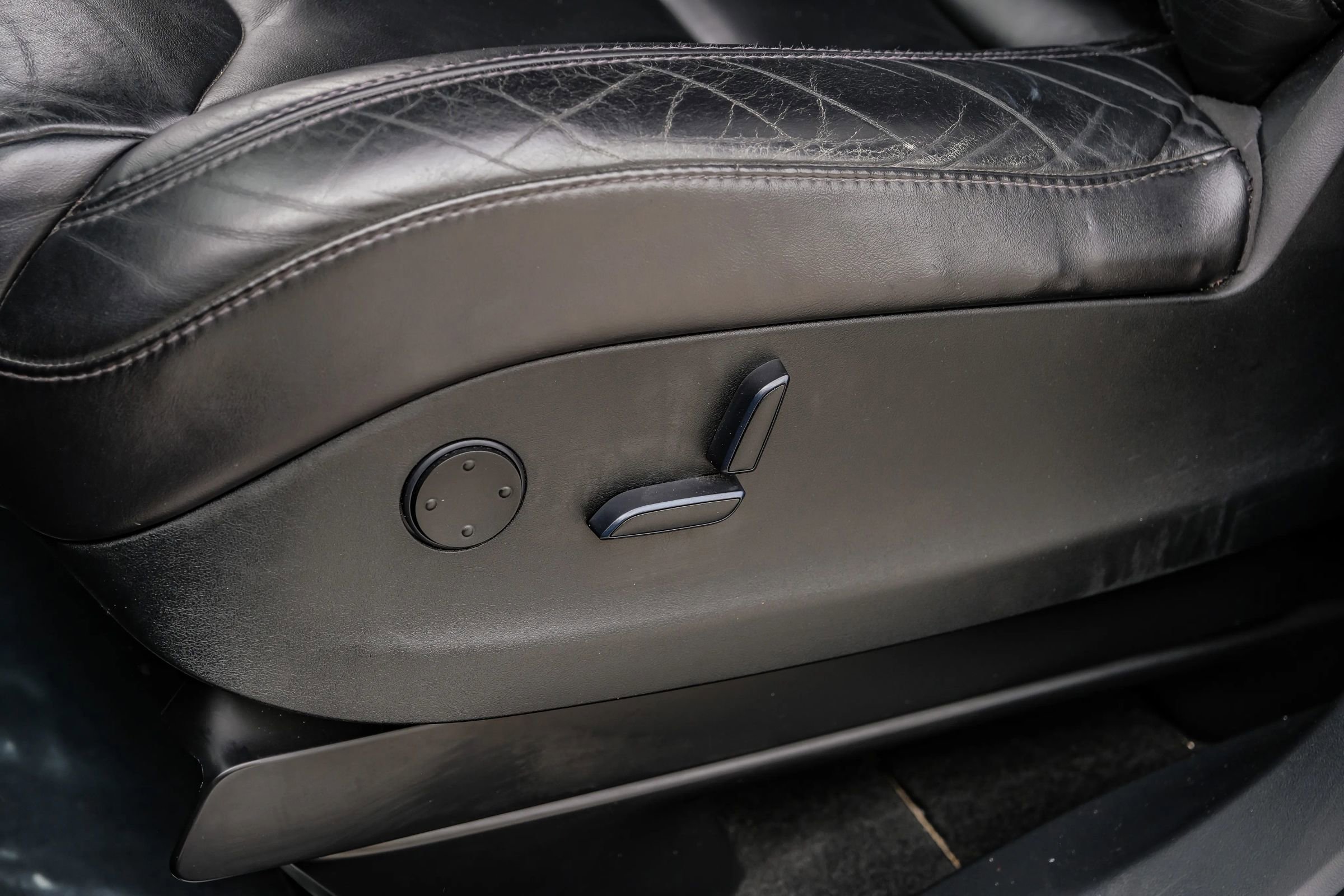 Used 2017 Tesla Model X 90D image 35