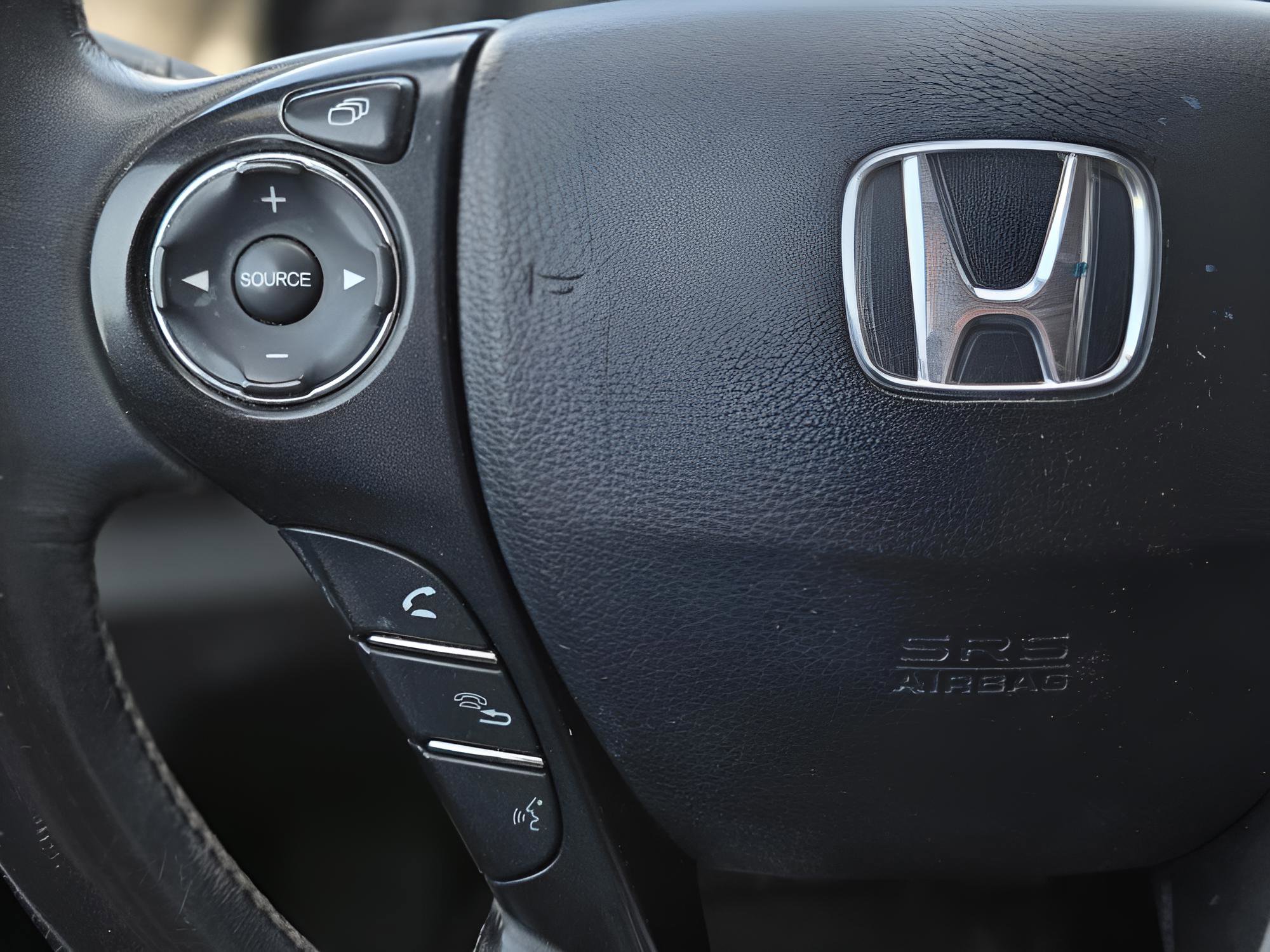 Used 2013 Honda Crosstour EX-L image 25