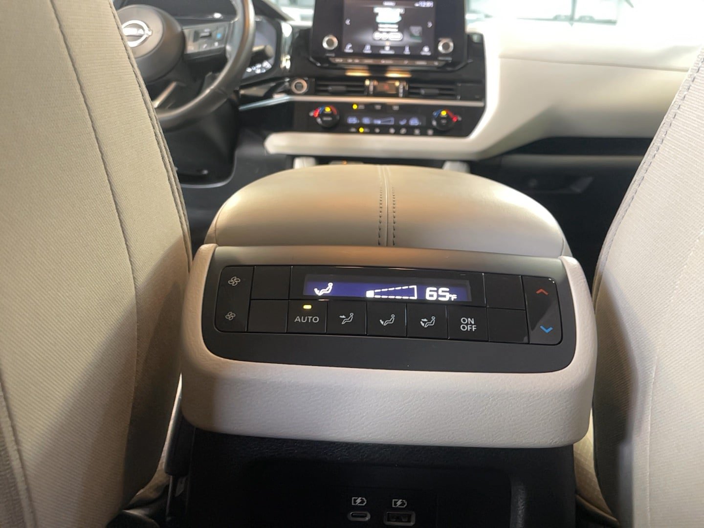 Used 2024 Nissan Pathfinder SV w/ Cargo Package AWD/4WD image 14