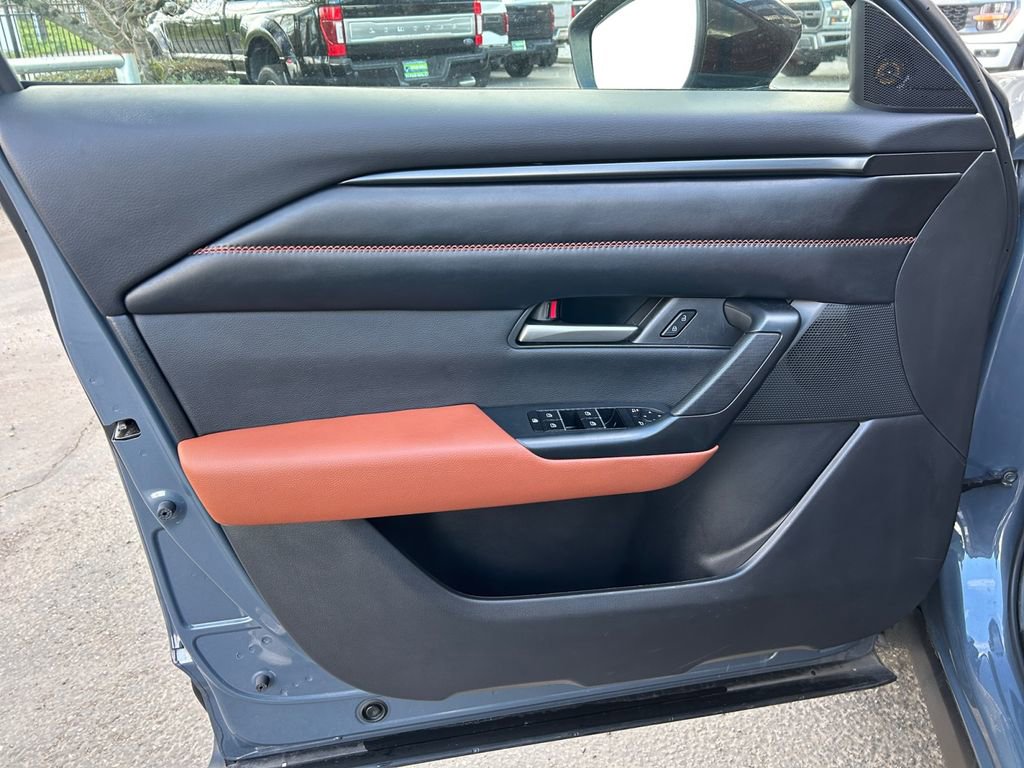 Used 2023 MAZDA CX-50 Meridian Edition w/ Cargo Package image 22