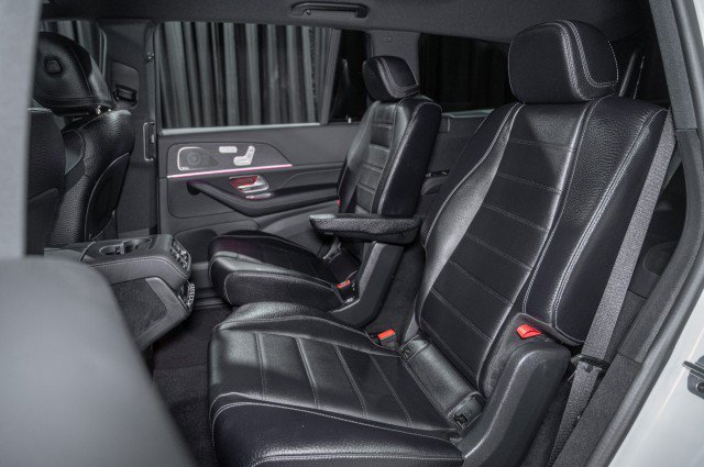 New 2026 Mercedes-Benz GLS 450 4MATIC image 11
