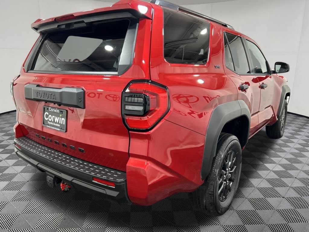 Used 2025 Toyota 4Runner SR5 AWD/4WD image 7