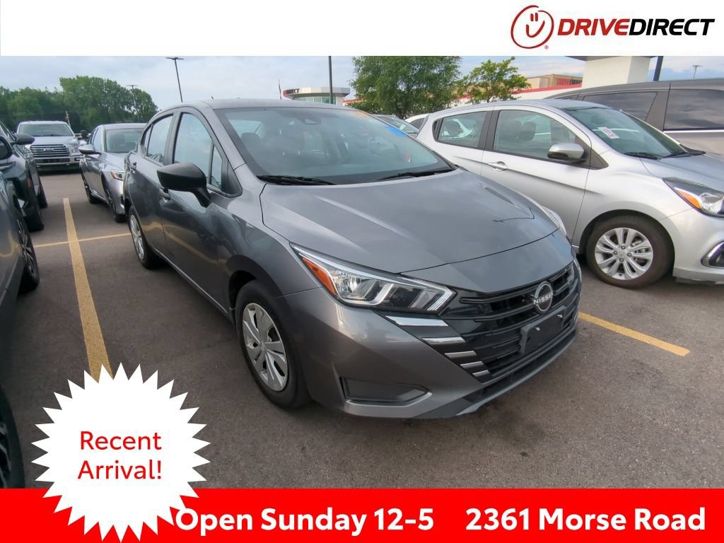 Used 2024 Nissan Versa S w/ Trunk Package