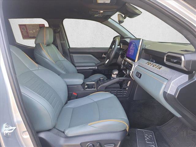 Used 2025 Toyota Tacoma 4x4 Double Cab Hybrid image 19