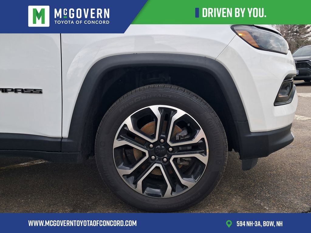 Used 2022 Jeep Compass Limited image 11